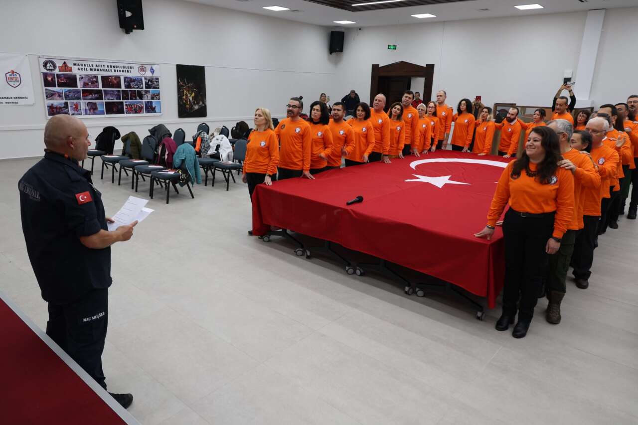 Menteşe, Dünya Gönüllüler Günü’nde Afet Gönüllülüğü Sistemine Resmen Katıldı 2